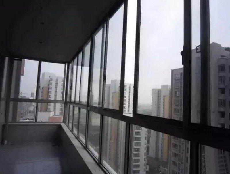 窗纱一体窗：打造安全与美观兼具的家居环境